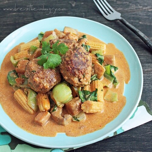 thai red curry meatballs and vegetables low carb and gluten free