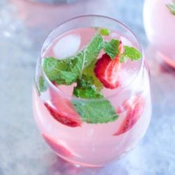 A delicious low carb cocktail recipe from Mellissa Sevigny of I Breathe Im Hungry