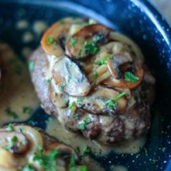 Easy and delicious low carb salisbury steak recipe from Mellissa Sevigny of I Breathe Im Hungry