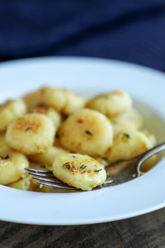 This Fathead keto gnocchi is flavored with a butter, lemon, thyme sauce!